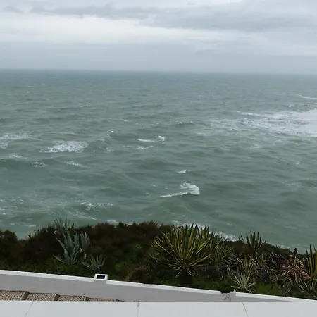 Ocean View Terrace, The Sea View, In Front Of * Carvoeiro (Lagoa)
