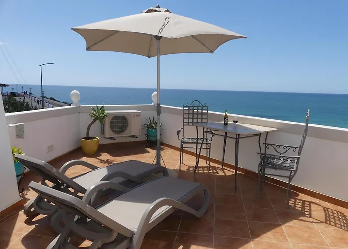 Ocean View Terrace, The Sea View, In Front Of Καρβοέιρο