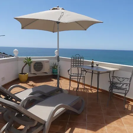 Ocean View Terrace, The Sea View, In Front Of Carvoeiro (Lagoa)