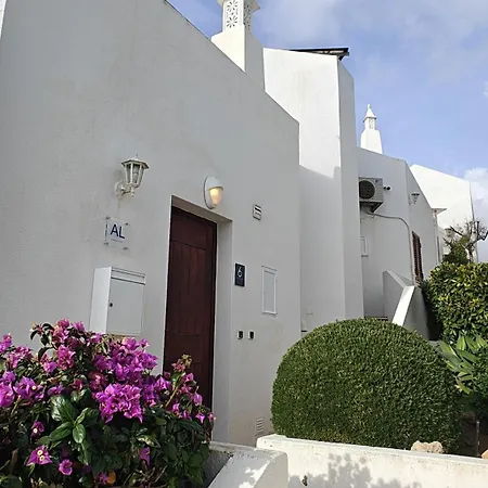 Castellohouse, The Sea View, In Front Of Carvoeiro *
